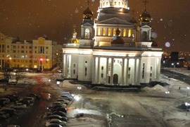Продаётся светлая и уютная 2 комнатная квартира в центре города!