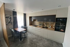 Продается отличная 2-х комнатная квартира с дизайнерским ремонтом в центре Саранска по ул. Большевистская, 116.