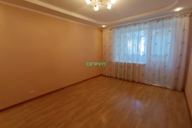 Продается 3-х комнатная квартира в центре.
 