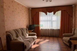Продается 2-к квартира в кирпичном доме